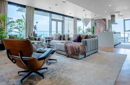 Apartment - 4 Bedrooms - 6 Bathrooms for sale in Apartment Building 10 - Bluewaters Residences - Bluewaters - Dubai