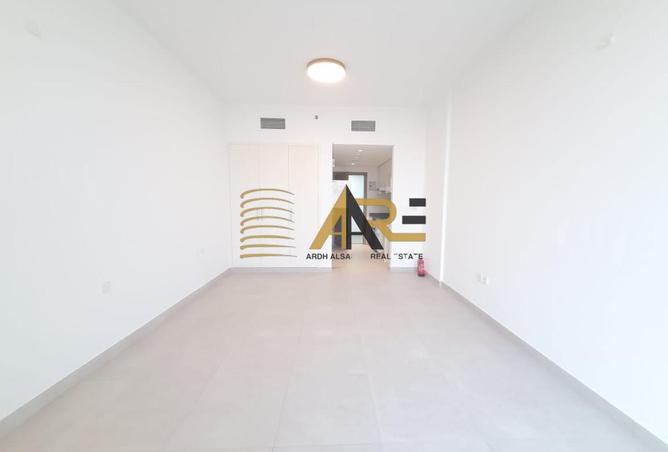 15975240 - Property Main Image