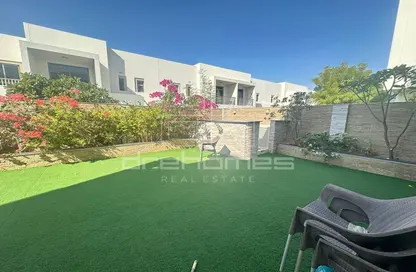 Garden image for: Townhouse - 4 Bedrooms - 4 Bathrooms for rent in Hayat Townhouses - Town Square - Dubai, Image 1