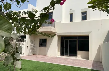 Villa - 3 Bedrooms - 4 Bathrooms for rent in Town Square - Dubai