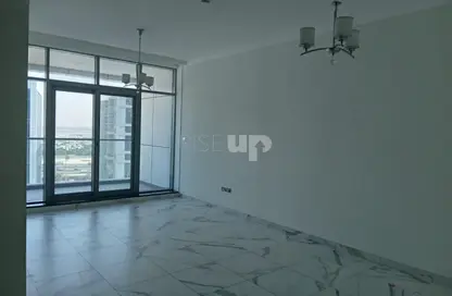 شقة - 2 غرف نوم - 4 حمامات للايجار في برج سفير 2 - ابراج سفير - الخليج التجاري - دبي