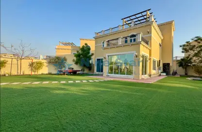 Villa - 4 Bedrooms - 4 Bathrooms for sale in Legacy - Jumeirah Park - Dubai