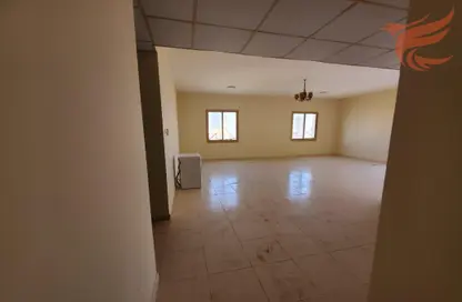 Apartment - 2 Bedrooms - 2 Bathrooms for rent in Building 1 - Yasmin Village - Ras Al Khaimah
