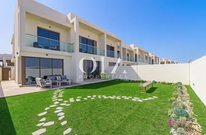 Garden image for: Townhouse - 3 Bedrooms - 4 Bathrooms for sale in Redwoods - Yas Acres - Yas Island - Abu Dhabi, Image 1