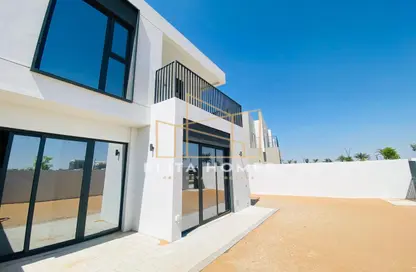 Villa - 4 Bedrooms - 4 Bathrooms for rent in Greenviews 2 - EMAAR South - Dubai South (Dubai World Central) - Dubai