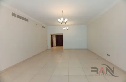 Apartment - 3 Bedrooms - 4 Bathrooms for rent in Al Ain Tower - Khalidiya Street - Al Khalidiya - Abu Dhabi