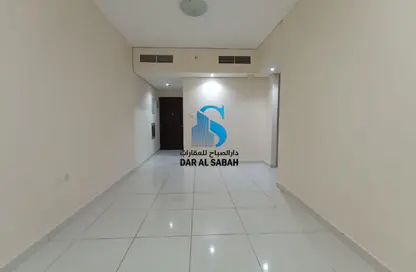 شقة - 2 غرف نوم - 2 حمامات للايجار في تايجر القادسية - النهدة - الشارقة