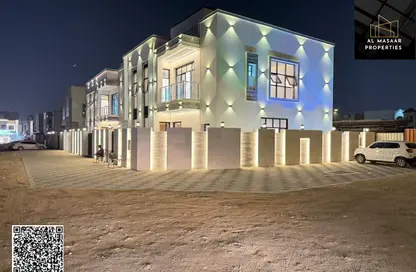 فيلا - 5 غرف نوم - 7 حمامات للبيع في قرية الاميرة - الياسمين - عجمان