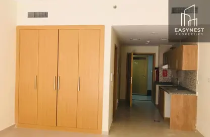 Apartment - Studio - 1 Bathroom for rent in May Residence - Jumeirah Village Circle - Dubai
