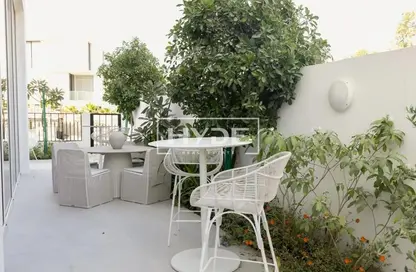 Townhouse - 4 Bedrooms - 5 Bathrooms for sale in Ixora - Al Barari - Dubai