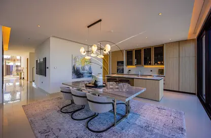 فيلا - 4 غرف نوم - 6 حمامات للبيع في بحيرات السعديات - جزيرة السعديات - أبوظبي