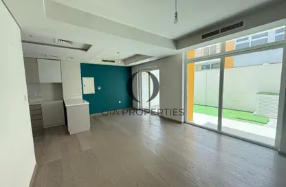 تاون هاوس - 3 غرف نوم - 3 حمامات للبيع في داماك هيلز 2 - دبي