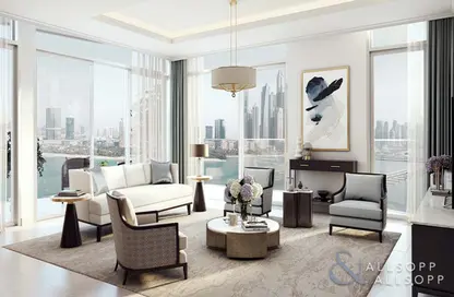 Living Room image for: Apartment - 3 Bedrooms - 5 Bathrooms for sale in Palace Beach Residence - EMAAR Beachfront - Dubai Harbour - Dubai, Image 1