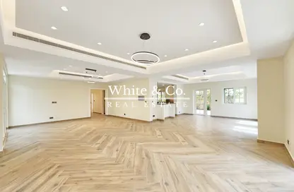 Villa - 5 Bedrooms - 6 Bathrooms for rent in Terra Nova - Arabian Ranches - Dubai