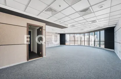 Office Space - Studio for rent in The Regal Tower - Business Bay - Dubai