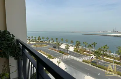Apartment - 1 Bedroom - 1 Bathroom for sale in La Cote Building 5 - Jumeirah 1 - Jumeirah - Dubai