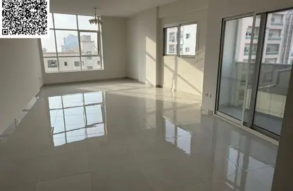 Apartment - 3 Bedrooms - 4 Bathrooms for rent in Ajman Corniche Residences - Ajman Corniche Road - Ajman