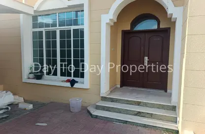 فيلا - 5 غرف نوم - 5 حمامات للايجار في الجافلية - دبي