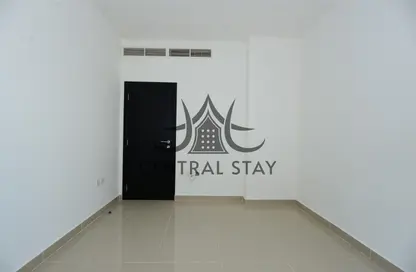 Apartment - 2 Bedrooms - 3 Bathrooms for sale in Tower 22 - Al Reef Downtown - Al Reef - Abu Dhabi