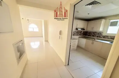 Apartment - 1 Bedroom - 2 Bathrooms for rent in Muwaileh 29 Building - Muwaileh - Sharjah