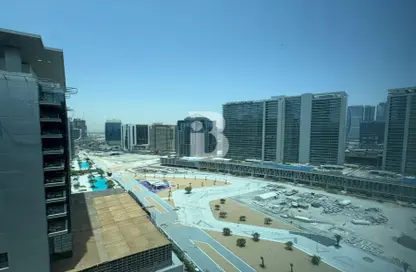 Office Space - Studio for sale in Tamani Art Tower - Business Bay - Dubai