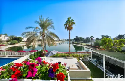 Villa - 5 Bedrooms - 4 Bathrooms for sale in Meadows 2 - Meadows - Dubai