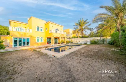 Villa - 5 Bedrooms - 5 Bathrooms for sale in Legacy - Jumeirah Park - Dubai