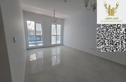 Apartment - 2 Bedrooms - 2 Bathrooms for rent in Corniche Tower - Ajman Corniche Road - Ajman