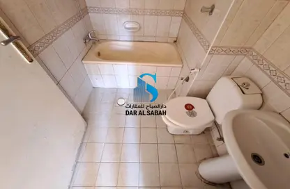 Whole Building - 1 Bedroom - 1 Bathroom for rent in Muweileh Community - Muwaileh Commercial - Sharjah Whole Building - 1 Bedroom - 1 Bathroom for rent in Muweileh Community - Muwaileh Commercial - Sharjah