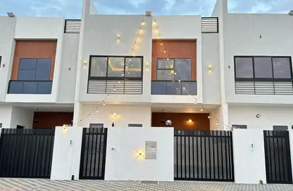 تاون هاوس - 4 غرف نوم - 6 حمامات للبيع في الحليو 1 - الحليو - عجمان