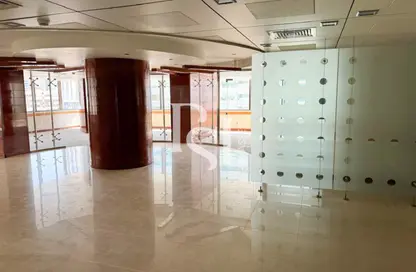 Office Space - Studio - 1 Bathroom for rent in Al Dhabi Tower - Al Danah - Abu Dhabi