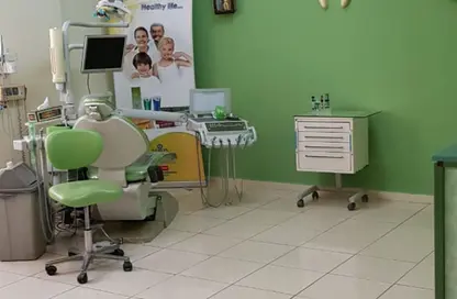 مكتب - استوديو - 3 حمامات للبيع في كورنيش راس الخيمة - رأس الخيمة