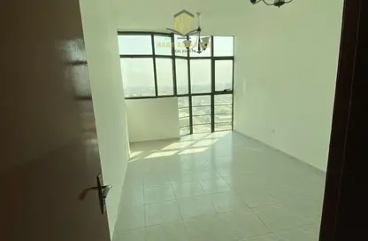 Apartment - 2 Bedrooms - 2 Bathrooms for rent in Abu Shagara building - Abu shagara - Sharjah