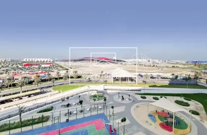 Apartment - 2 Bedrooms - 2 Bathrooms for rent in Waters Edge - Yas Island - Abu Dhabi