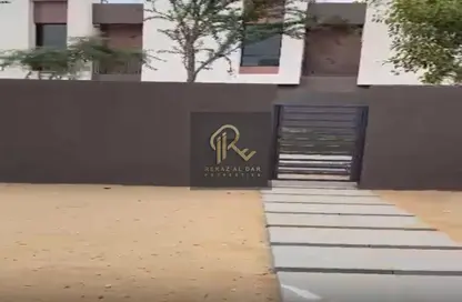 تاون هاوس - 2 غرف نوم - 3 حمامات للبيع في سراب 2 - الجادة - الشارقة