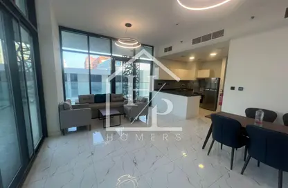 Apartment - 3 Bedrooms - 3 Bathrooms for rent in The Gate - Masdar City - Abu Dhabi