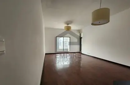 Apartment - 1 Bedroom - 2 Bathrooms for rent in Green Lakes Towers - JLT Cluster S - Jumeirah Lake Towers - Dubai