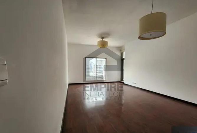 Near Metro | Chiller Free | Lake View | Top Floor