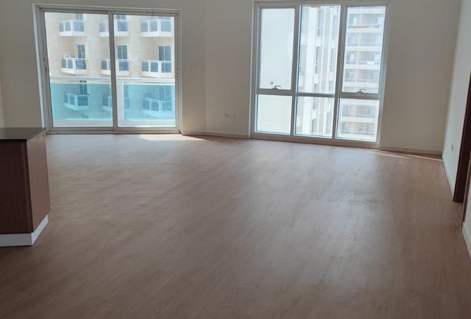 14227610 - Property Image 3