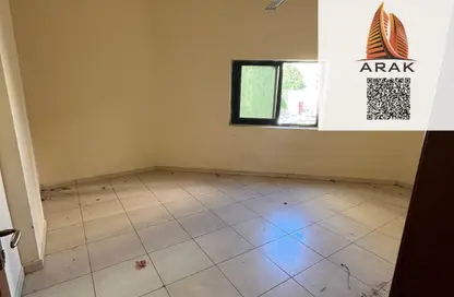 عمارة بالكامل - 8 غرف نوم - 8 حمامات للبيع في بناية النافورة 1 - 2  الروضة - الروضة - عجمان