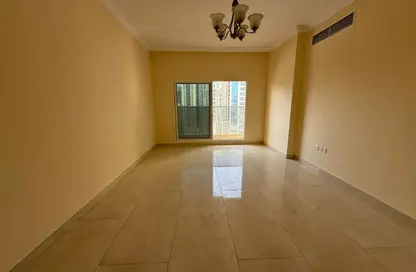 Apartment - 2 Bedrooms - 2 Bathrooms for rent in Jamal Abdul Nasser Street - Al Majaz - Sharjah