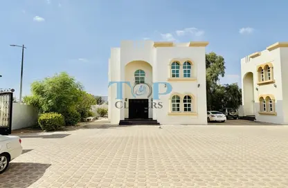فيلا - 3 غرف نوم - 4 حمامات للايجار في عود التوبة 1 - المقاطعة المركزية - العين