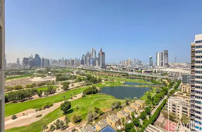 Apartment - 2 Bedrooms - 3 Bathrooms for sale in Golf Tower 3 - Golf Towers - The Views - Dubai