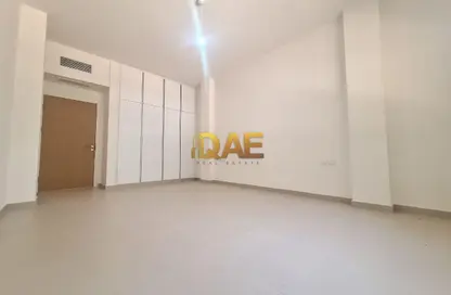 شقة - غرفة نوم - 1 حمام للايجار في مباني الحدائق - الحدائق - دبي
