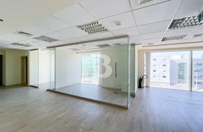 Empty Room image for: Office Space - Studio for rent in DIC-EIB 01 - Dubai Internet City - Dubai, Image 1
