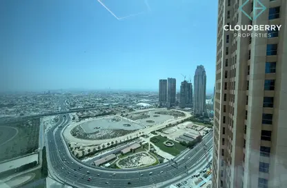 مكتب - استوديو - 1 حمام للايجار في أبراج تشرشل - الخليج التجاري - دبي