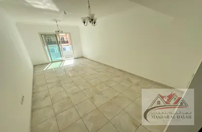 Apartment - 2 Bedrooms - 3 Bathrooms for rent in Muwaileh 29 Building - Muwaileh - Sharjah