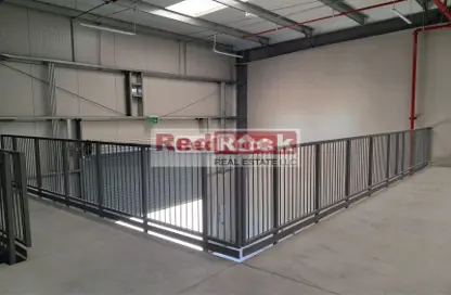 Warehouse - Studio - 2 Bathrooms for rent in Al Qusais Industrial Area 4 - Al Qusais Industrial Area - Al Qusais - Dubai