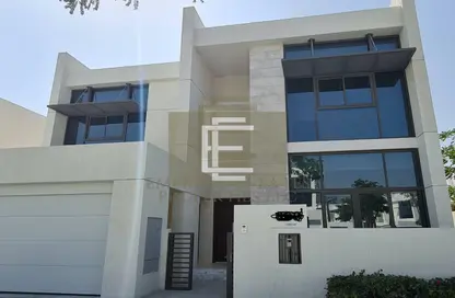 Villa - 4 Bedrooms - 7 Bathrooms for rent in District One Phase III - District One - Mohammed Bin Rashid City - Dubai