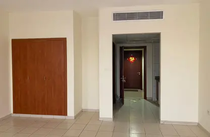 Apartment - Studio - 1 Bathroom for rent in C14 - China Cluster - International City - Dubai